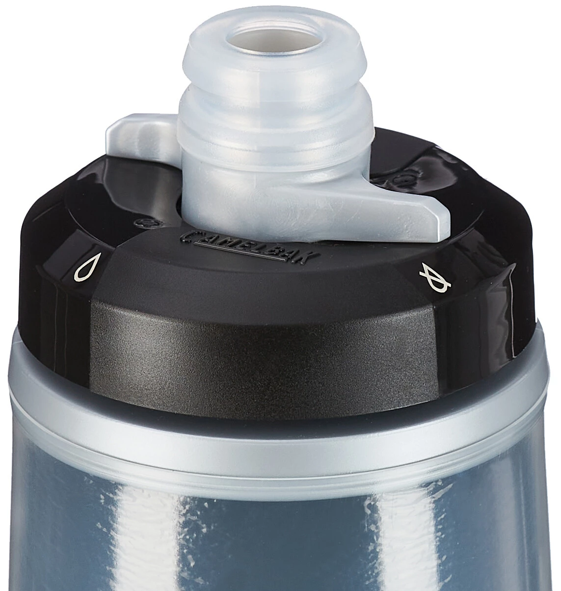 CamelBak Podium Chill Gourde 710ml, blanc/noir 2 CamelBak Podium Chill Gourde 710ml, blanc/noir – Image 2